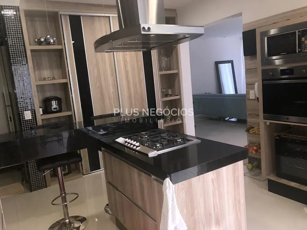 Casa, 3 quartos, 314 m² - Foto 10