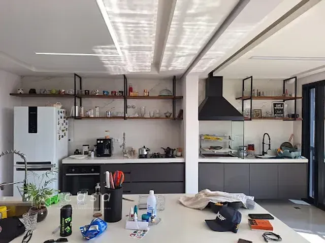 Casa com 390m² 3 quartos e 3 banheiros, à venda, no bairro Loteamento Verana em São José dos Campos