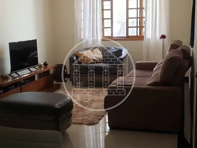 Casa com 125m² 3 quartos e 2 banheiros, à venda, no bairro Jardim Regis em São Paulo