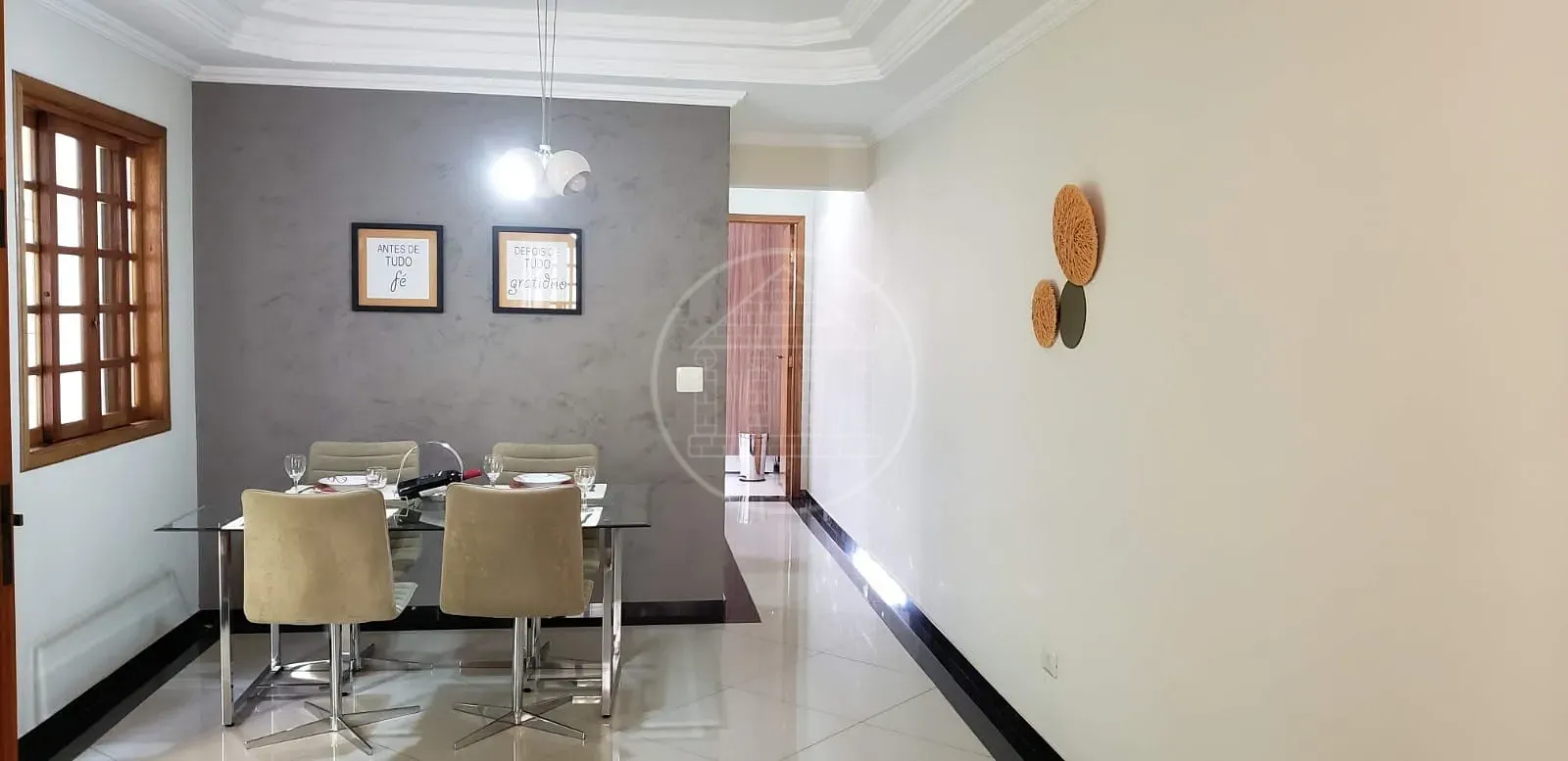 Casa, 3 quartos, 180 m² - Foto 1
