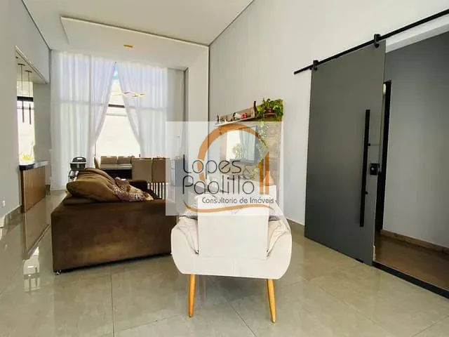 Casa com 510m² 3 quartos e 3 banheiros, à venda, no bairro Jardim Shangri-Lá em Atibaia