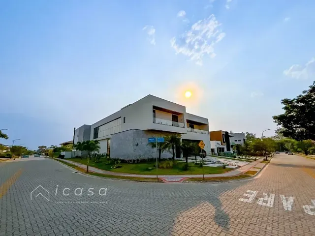 Casa com 1200m² 7 quartos e 5 banheiros, à venda, no bairro Condomínio Chácara Serimbura em São José dos Campos