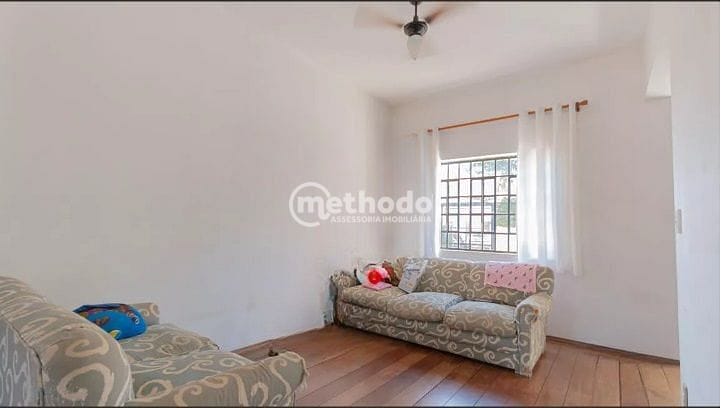 Casa, 3 quartos, 220 m² - Foto 1