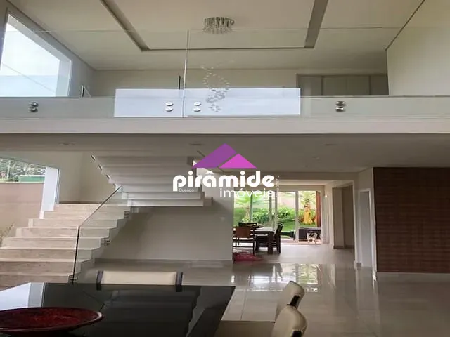 Casa com 493m² 3 quartos e 4 banheiros, à venda, no bairro Urbanova em São José dos Campos