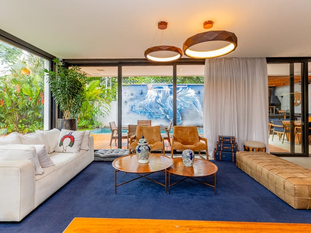 Casa com 285m² 4 quartos e 6 banheiros, à venda, no bairro Jardim Cordeiro em São Paulo