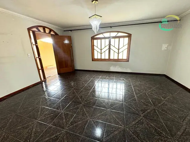 Casa 4 quartos e 2 banheiros, para alugar, no bairro Dic V (Conjunto Habitacional Chico Mendes) em Campinas
