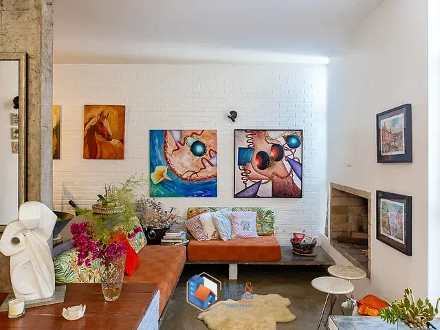 Casa com 220m² 3 quartos e 5 banheiros, à venda, no bairro Vila Santana em São Paulo
