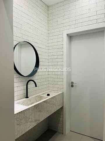 Casa à venda com 3 quartos, 250m² - Foto 26