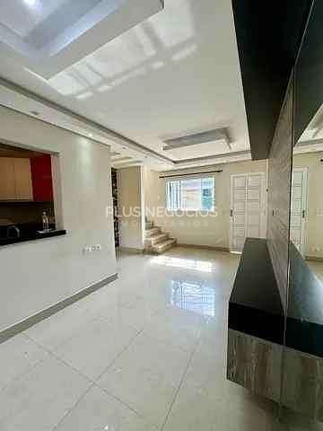 Casa à venda com 3 quartos, 250m² - Foto 10