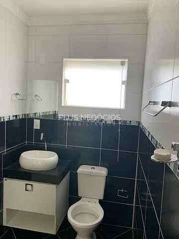 Casa à venda com 3 quartos, 250m² - Foto 17