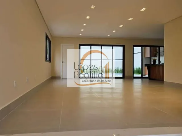 Casa com 360m² 3 quartos e 4 banheiros, à venda, no bairro Loteamento Nossa Senhora do Sion em Atibaia