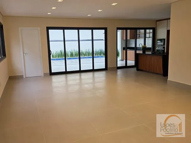 Casa com 360m² 3 quartos e 4 banheiros, à venda, no bairro Loteamento Nossa Senhora do Sion em Atibaia