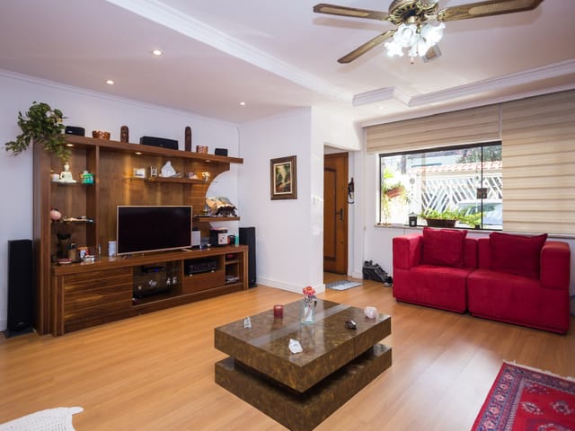 Casa com 220m² 3 quartos e 5 banheiros, à venda, no bairro Campo Belo em São Paulo