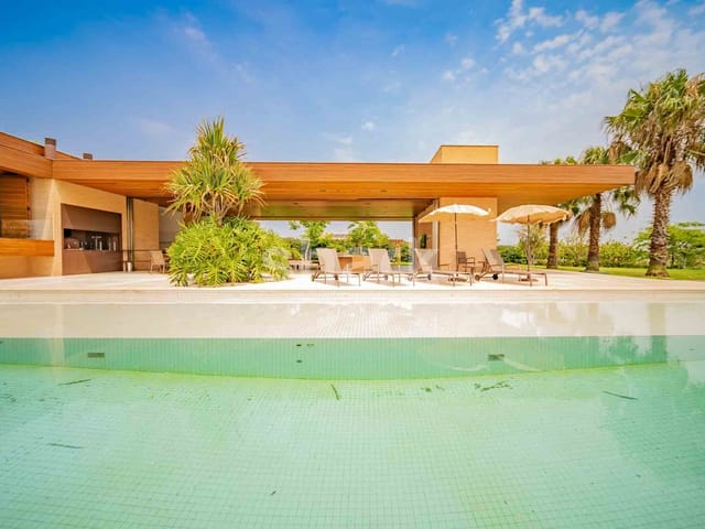 Casa com 4470m² 4 quartos e 8 banheiros, à venda, no bairro Loteamento Residencial Parque Terras de Santa Cecília em Itu