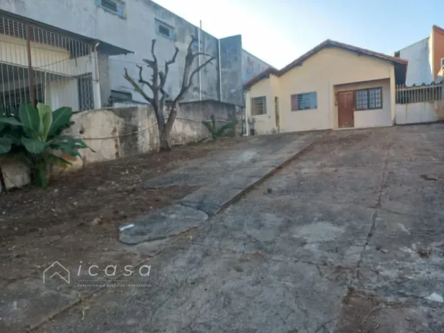 Casa com 370m² 2 quartos e 1 banheiro, à venda, no bairro Jardim Satélite em São José dos Campos