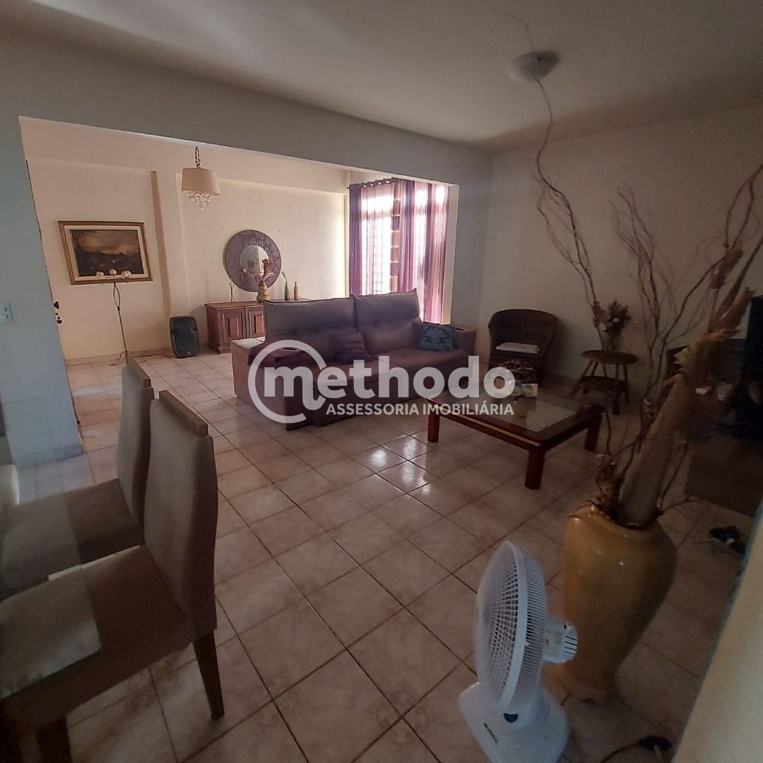 Casa, 3 quartos, 200 m² - Foto 9