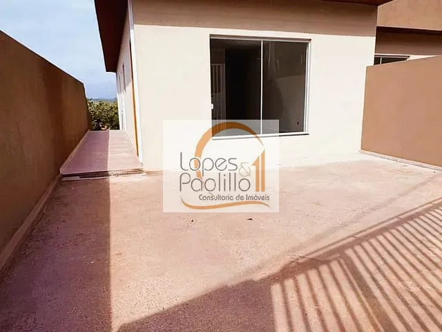 Casa com 150m² 2 quartos e 2 banheiros, à venda, no bairro Jardim Santo Antônio em Atibaia