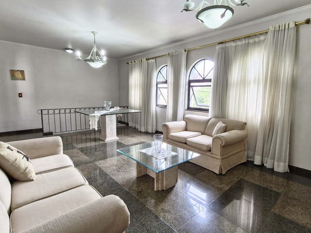 Casa com 264m² 3 quartos e 6 banheiros, à venda, no bairro Jardim Franca em São Paulo