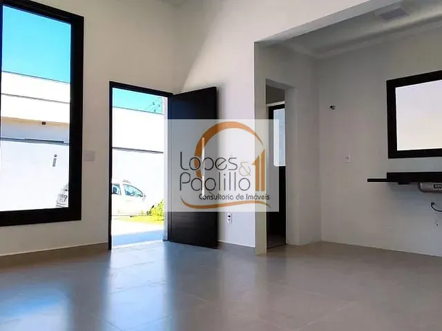 Casa com 228m² 3 quartos e 2 banheiros, à venda, no bairro Caetetuba em Atibaia