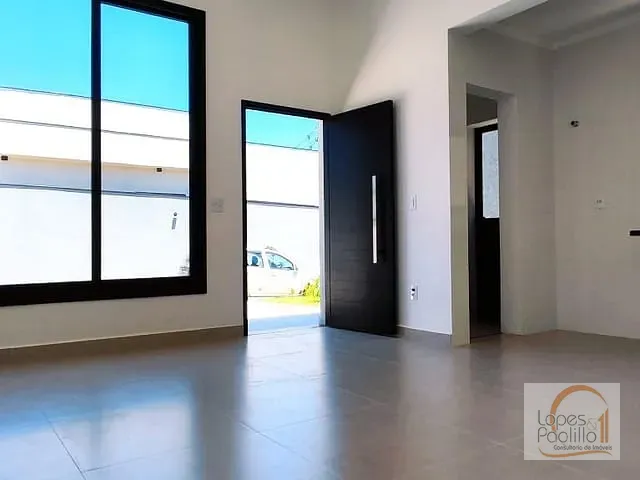 Casa com 228m² 3 quartos e 2 banheiros, à venda, no bairro Caetetuba em Atibaia