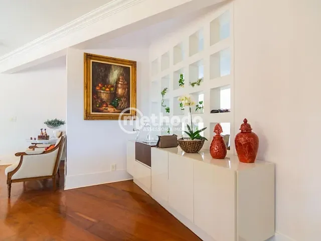 Casa com 755m² 4 quartos e 3 banheiros, à venda, no bairro Loteamento Alphaville Campinas em Campinas