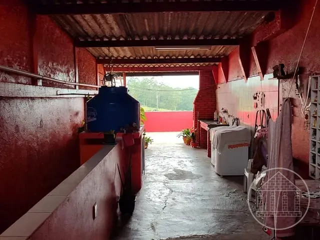 Casa com 200m² 2 quartos e 2 banheiros, à venda, no bairro Jardim Iporã em São Paulo