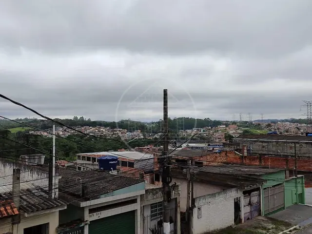 Casa com 200m² 2 quartos e 2 banheiros, à venda, no bairro Jardim Iporã em São Paulo