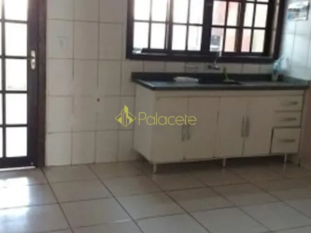 Casa à venda, no bairro Residencial Novo Horizonte em Taubaté