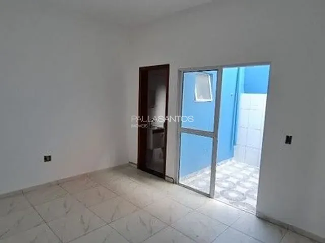 Casa com 125m² 2 quartos e 2 banheiros, à venda, no bairro Parque São Bento em Sorocaba