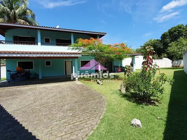 Casa com 650m² 3 quartos e 1 banheiro, à venda, no bairro Massaguaçu em Caraguatatuba