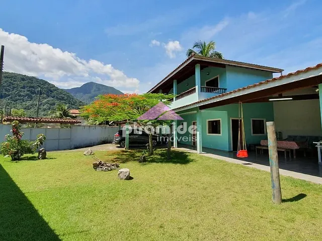 Casa com 650m² 3 quartos e 1 banheiro, à venda, no bairro Massaguaçu em Caraguatatuba