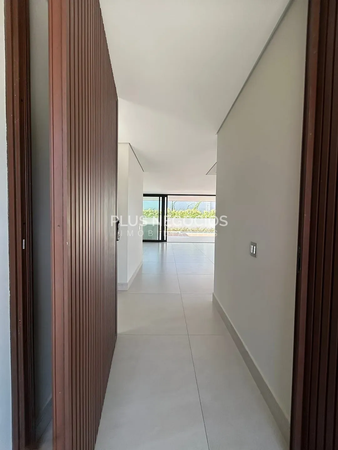 Casa, 4 quartos, 358 m² - Foto 3