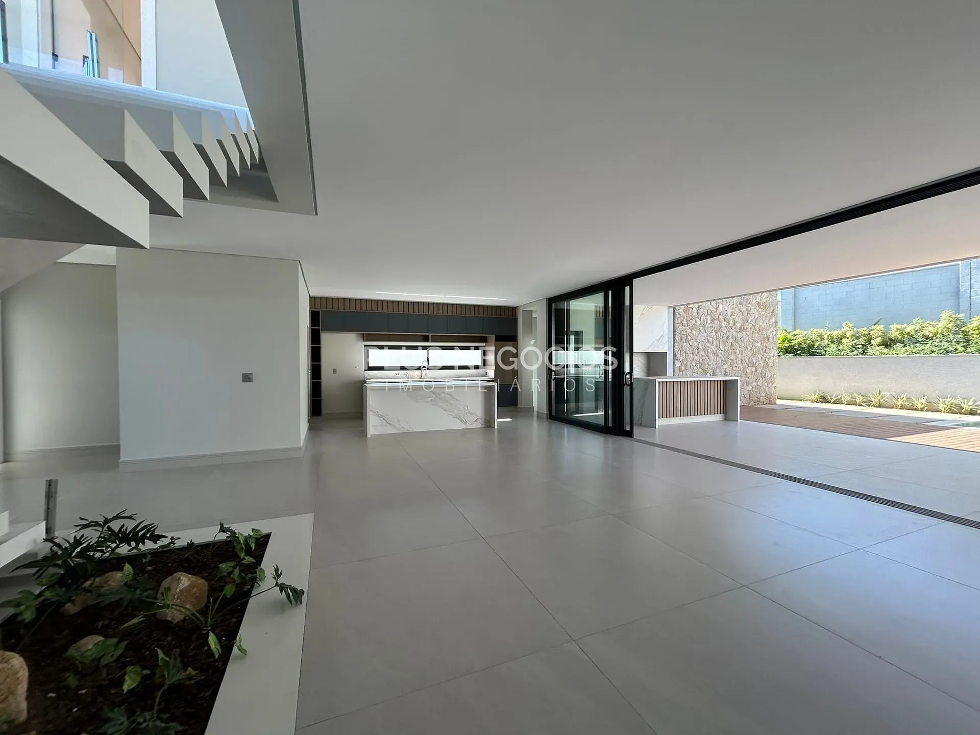 Casa, 4 quartos, 358 m² - Foto 13