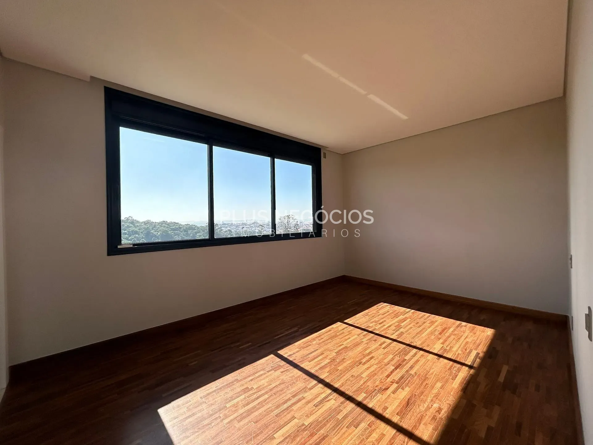 Casa, 4 quartos, 358 m² - Foto 25