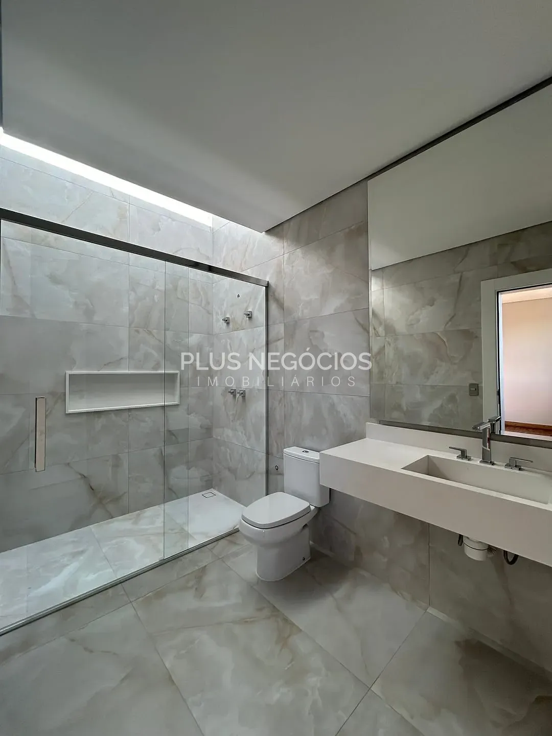 Casa, 4 quartos, 358 m² - Foto 28