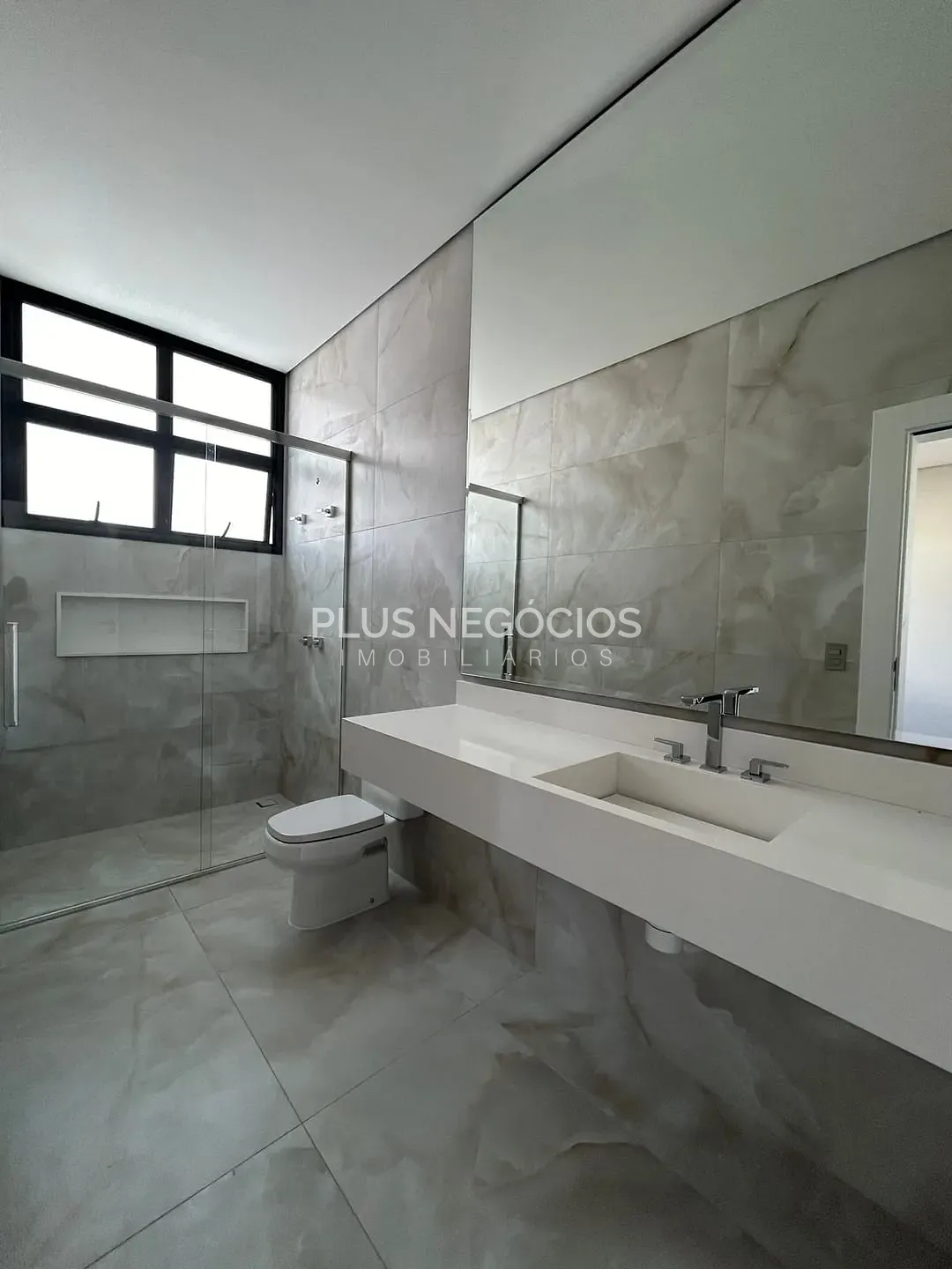 Casa, 4 quartos, 358 m² - Foto 31
