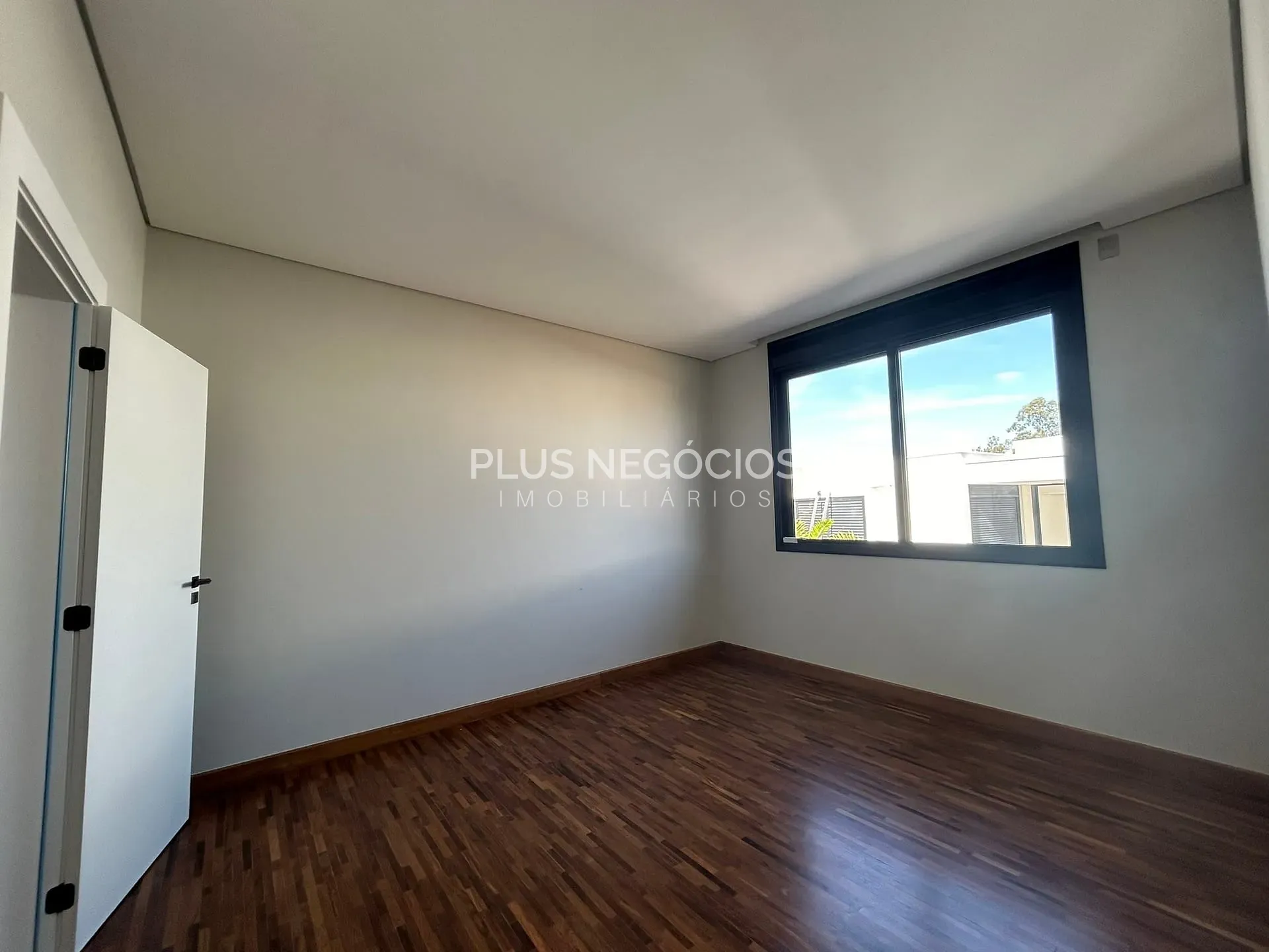 Casa, 4 quartos, 358 m² - Foto 32