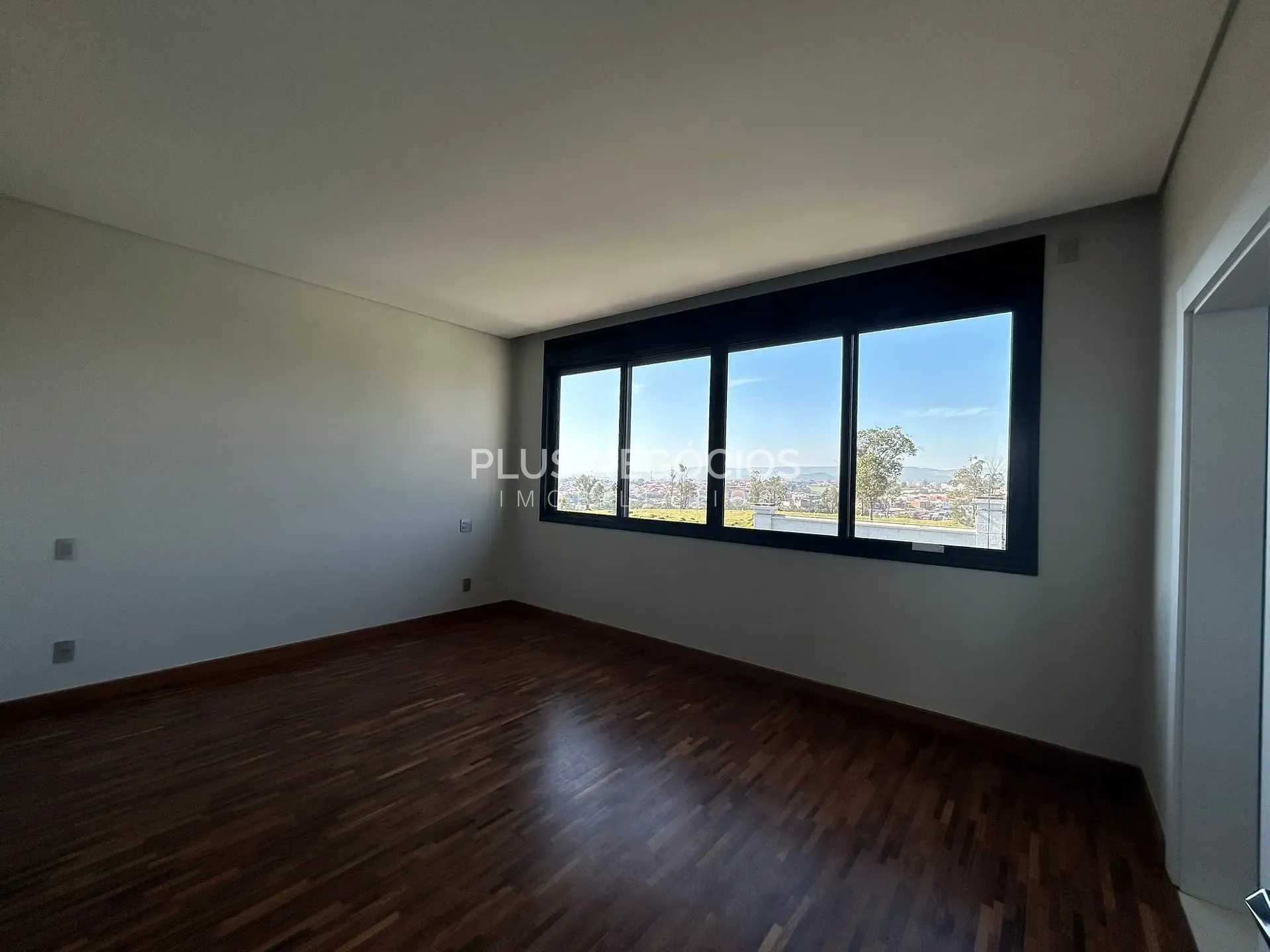 Casa, 4 quartos, 358 m² - Foto 33