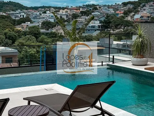Casa com 360m² 4 quartos e 4 banheiros, à venda, no bairro Condomínio Residencial Reserva de Atibaia em Atibaia