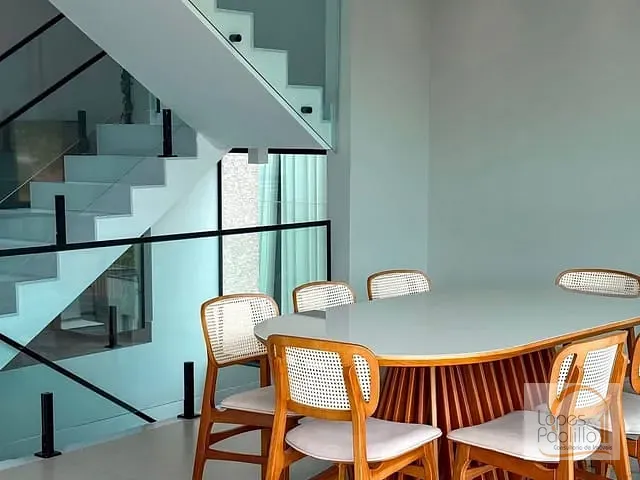 Casa com 360m² 4 quartos e 4 banheiros, à venda, no bairro Condomínio Residencial Reserva de Atibaia em Atibaia