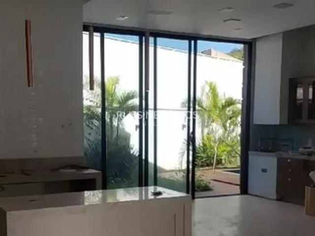 Casa com 236m² 3 quartos e 4 banheiros, à venda, no bairro Jardim Emília em Sorocaba
