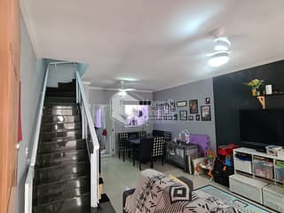 Foto do Casa-Casa tipo para venda em Vila Guilhermina com 2 quartos, sendo 1 suíte, 90m²