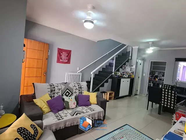 Casa com 90m² 2 quartos e 3 banheiros, à venda, no bairro Vila Guilhermina em São Paulo