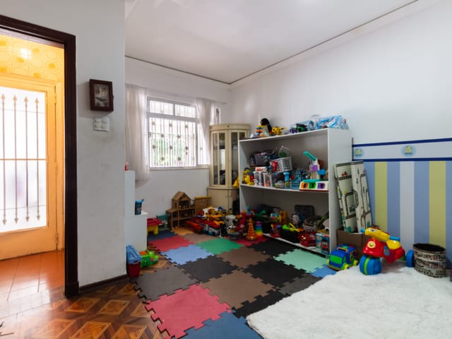 Casa com 210m² 6 quartos e 7 banheiros, à venda, no bairro Vila Romana em São Paulo