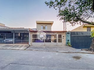 Foto do Casa-Casa tipo para venda em Parque São Domingos com 3 quartos, sendo 1 suíte, 167m²