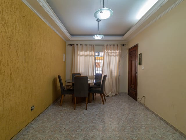 Casa com 131m² 3 quartos e 2 banheiros, à venda, no bairro Jardim Sabará em São Paulo