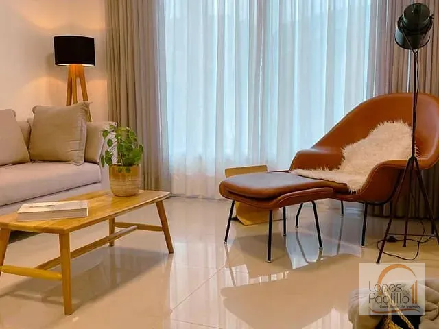 Casa com 420m² 4 quartos e 5 banheiros, à venda, no bairro Cidade Satélite em Atibaia