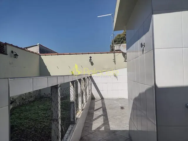 Casa com 255m² 3 quartos e 2 banheiros, à venda, no bairro Chácara Tropical em Potim