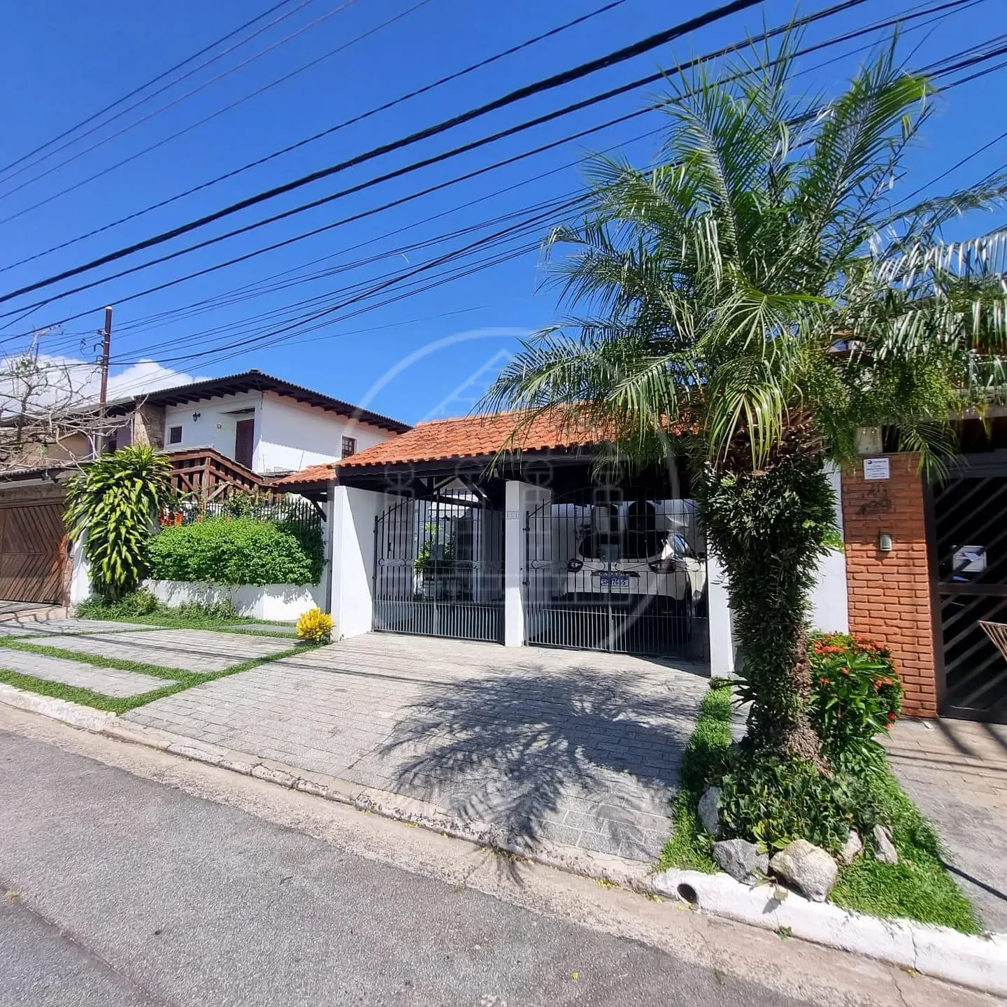 Casa, 3 quartos, 200 m² - Foto 1