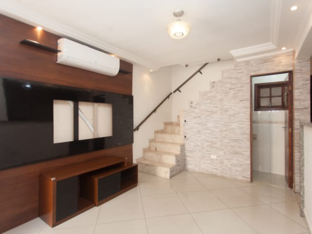 Casa com 698m² 2 quartos e 3 banheiros, à venda, no bairro Piqueri em São Paulo